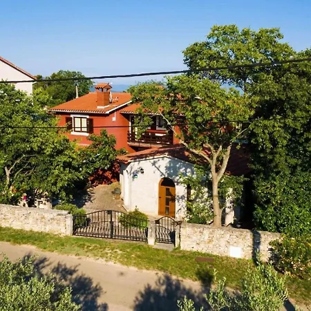 Apartment Fuer 5 Personen Ca 62 Qm In Krnica, Istrien Bucht Von Rasa