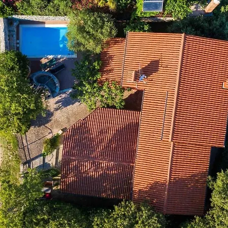 Fuer 5 Personen Ca 62 Qm In Krnica, Istrien Bucht Von Rasa * Krnica